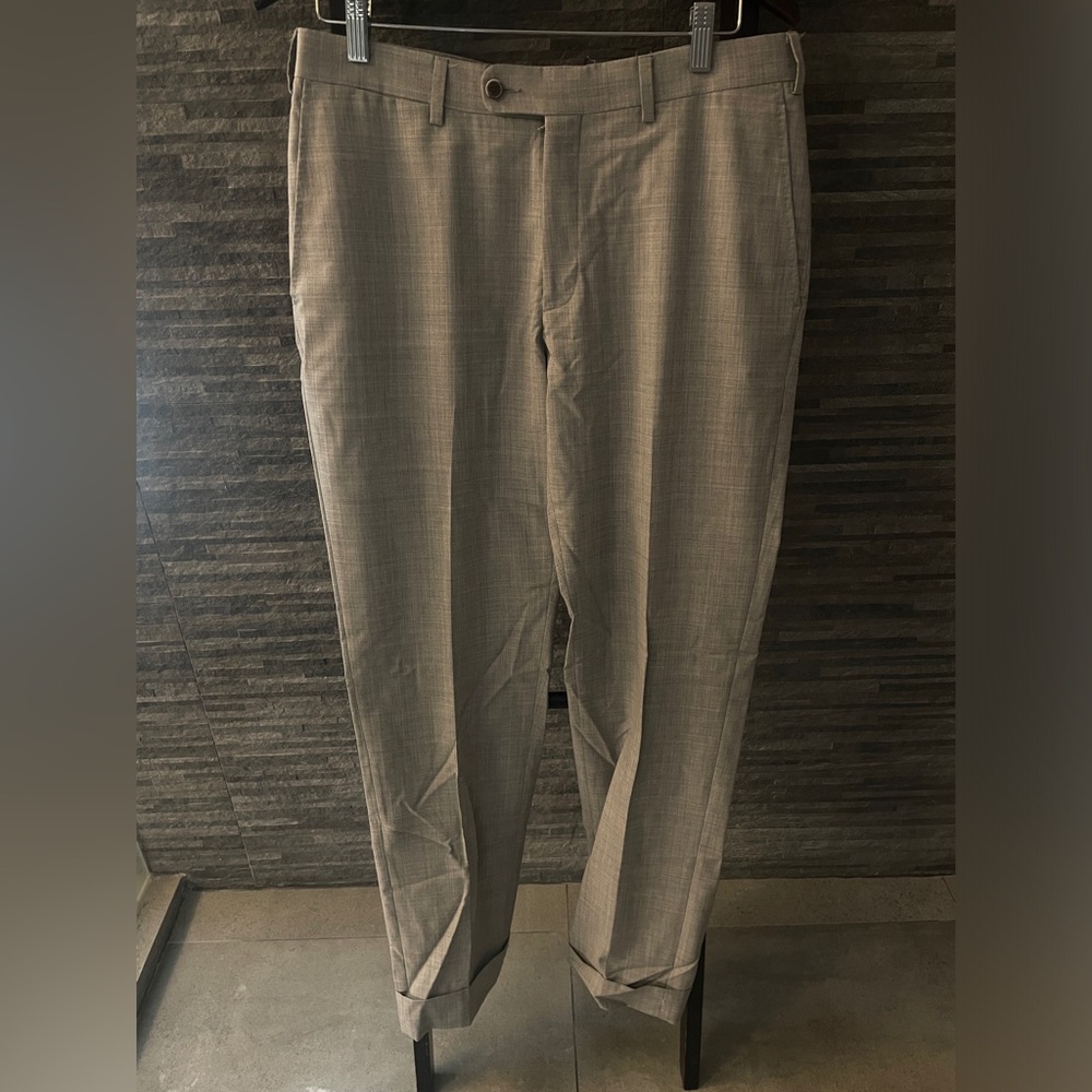 Suit Supply Light Grey Dress Pants 100% wool Model Soho